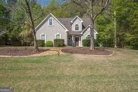 290 Line Creek Cir, Sharpsburg, GA 30277