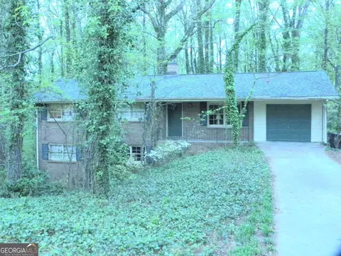 5673 Kimberly Ln, Norcross, GA 30071