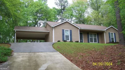 106 Rosalie Way, Lagrange, GA 30240