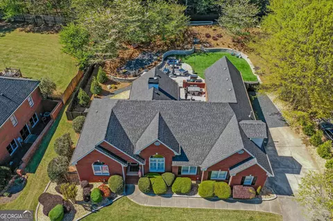 8125 Lakemont Close, Mcdonough, GA 30253