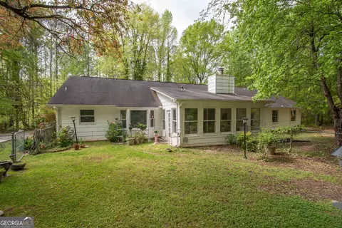 165 Goodman Dr, Fayetteville, GA 30215