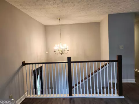 2560 Castile Dr, Morrow, GA 30260 photo 2