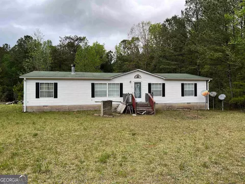 566 Pheasant Hollow Dr, Greenville, GA 30222