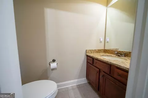 Bath - 134 Hamilton Lake Dr, Lagrange, GA 30241 photo 8 of 8