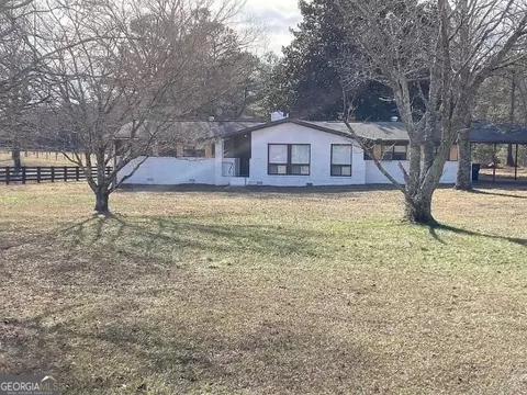 7035 Hobgood Rd, Fairburn, GA 30213