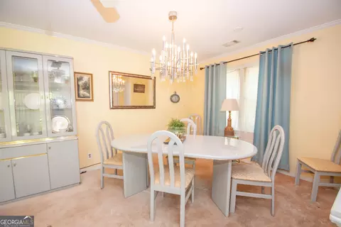 125 N Chilton Cres, Lagrange, GA 30240 photo 8