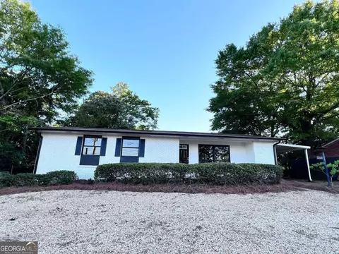 2222 Airport Thruway, Columbus, GA 31904