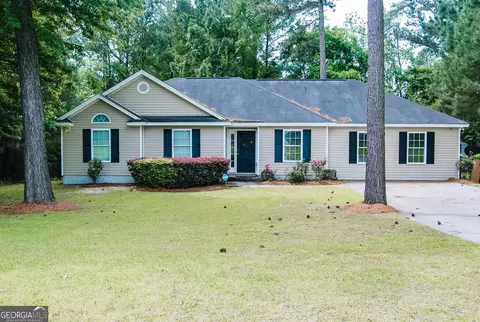 200 Thornwood Ct, Statesboro, GA 30458