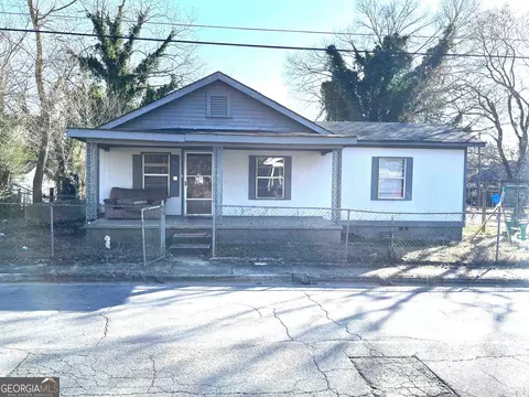 34 16th St, Rome, GA 30161