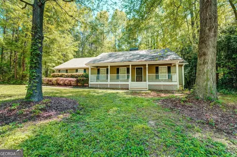 225 Churchill Way, Mcdonough, GA 30252
