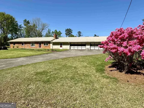 2130 Woodville Rd, Woodville, GA 30669