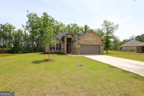 202 Silverside Dr, Perry, GA 31069 photo 2
