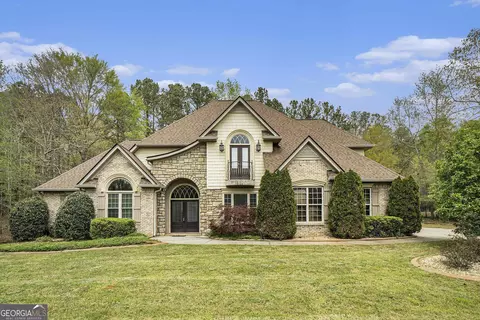 1407 Swiftwater Cir, Mcdonough, GA 30252