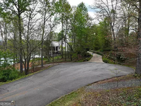 APT 12 Tranquil Pointe Lane, Hiawassee, GA 30546