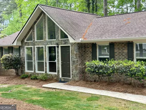 109 Crofts Cor, Peachtree City, GA 30269