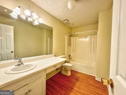 189 Cosby Dr, Lagrange, GA 30241 photo 5