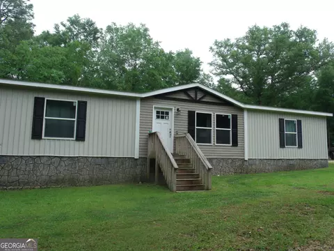 2109 W Waters Ln, Statesboro, GA 30458