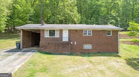 8 Mason Cir, Cave Spring, GA 30124