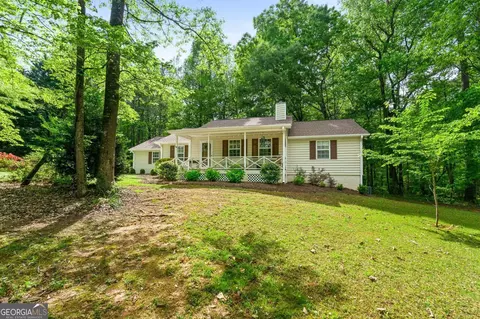 901 Elliott Rd, Mcdonough, GA 30252