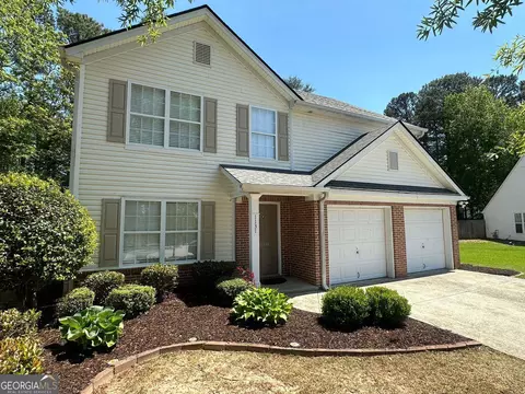 1131 Pine Acre Dr, Sugar Hill, GA 30518