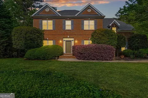 113 Lost Forest Dr, Mcdonough, GA 30252