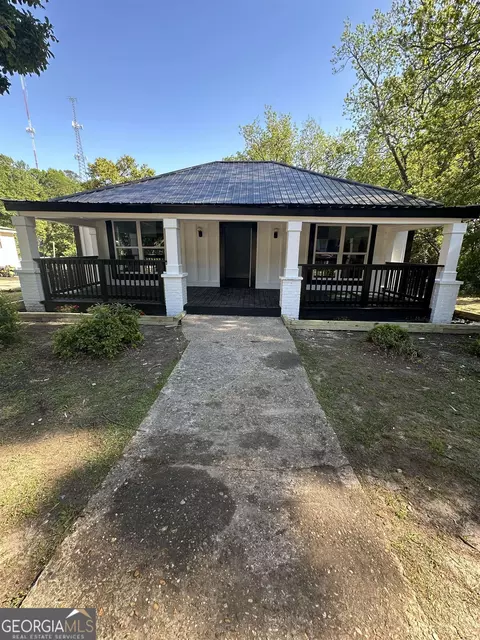938 Greenville St, Lagrange, GA 30241