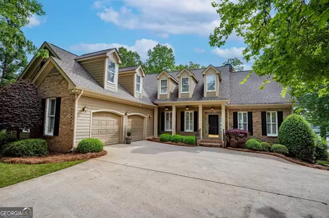 174 Blue Heron Dr, Eatonton, GA 31024