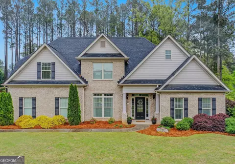 305 Conway Ct, Mcdonough, GA 30252