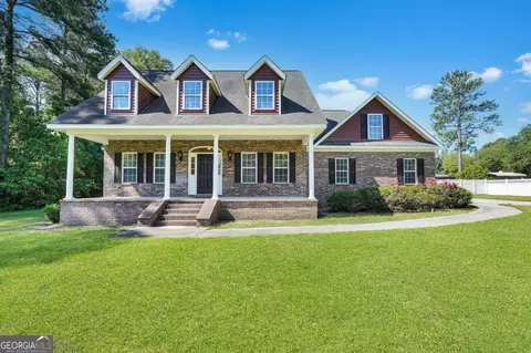 422 Myrtle Crossing Ln, Statesboro, GA 30458