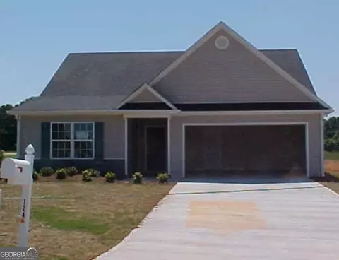 124 Huntington Ln, Commerce, GA 30529