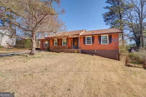 587 Fielding Cir, Riverdale, GA 30274