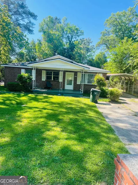 205 Madrid St, Warner Robins, GA 31093