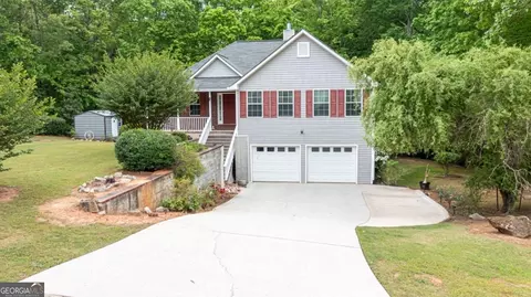129 Bridgewater Dr, Jackson, GA 30233