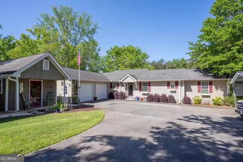 377 Thomas Dr, Eatonton, GA 31024