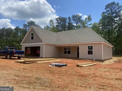 325 Leisure Cir, Pine Mountain, GA 31822