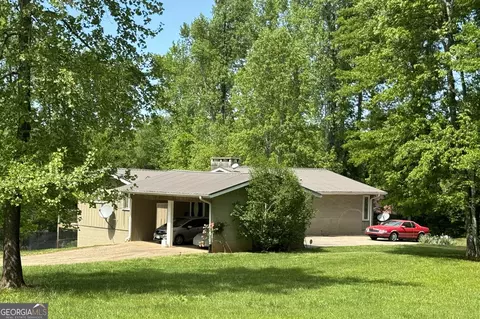 152 Apache Dr, Eastanollee, GA 30538