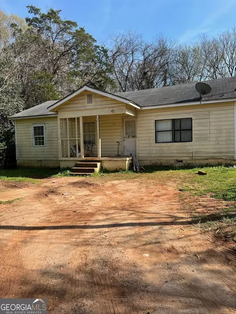 407 E Baldwin St, Milledgeville, GA 31061