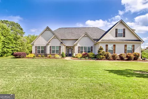 194 Reserve Pl, Senoia, GA 30276