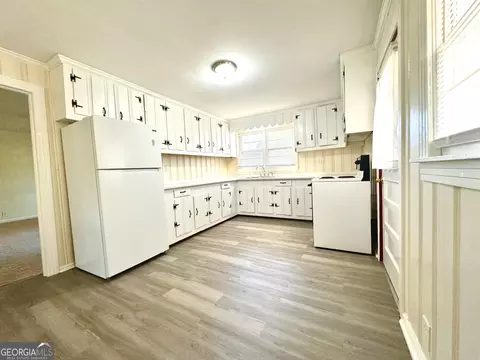 110 N Chilton, Lagrange, GA 30240 photo 2