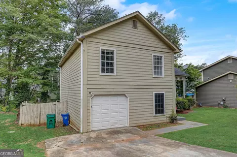 4815 Fenbrook Dr, Stone Mountain, GA 30088