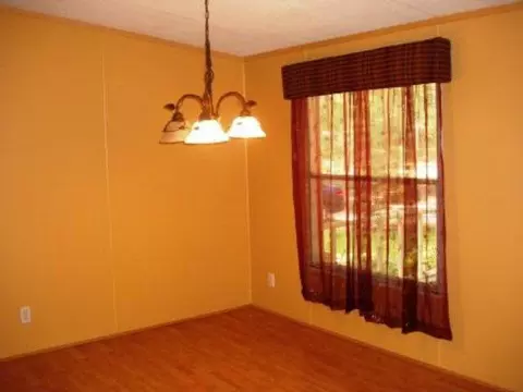 284 Sierra Rd, Jesup, GA 31545 photo 8