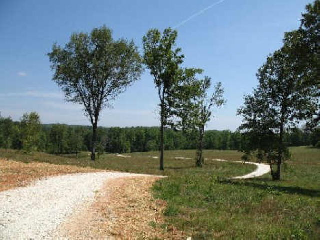 5667 Hensley Rd, Lula, GA 30554 photo 1