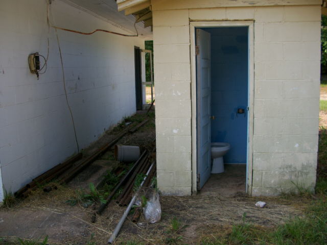 6426 Hamilton Rd, Lagrange, GA 30240 photo 4
