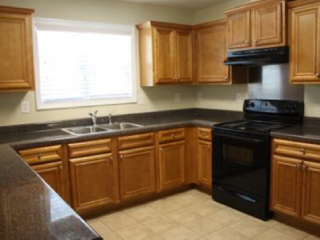 175 Thicket Ct, Athens, GA 30601 photo 4