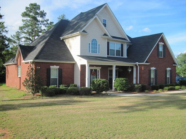 217 Hedgewood Dr, Hampton, GA 30228 photo 2