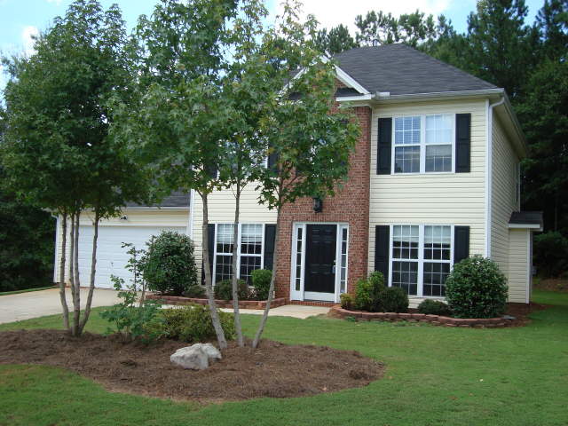 204 Revolutionary Dr, Hampton, GA 30228 photo 3