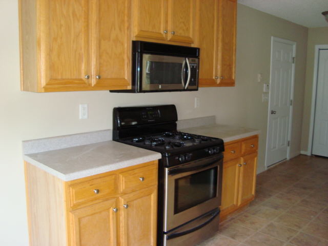204 Revolutionary Dr, Hampton, GA 30228 photo 5