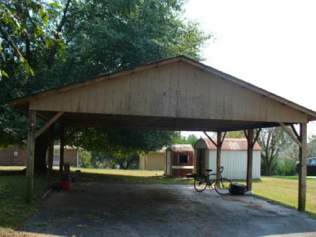 175 Gainesville St, Carnesville, GA 30521 photo 4