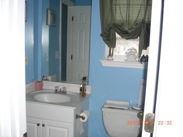 5698 Jubilant Dr, Rex, GA 30273 photo 8