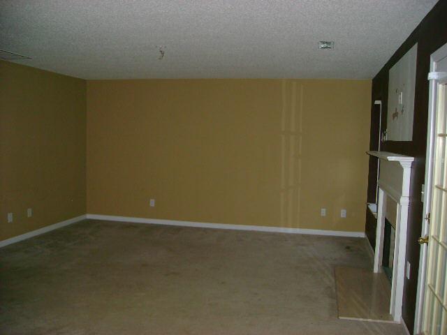 1098 Hampton Rd, Hampton, GA 30228 photo 2